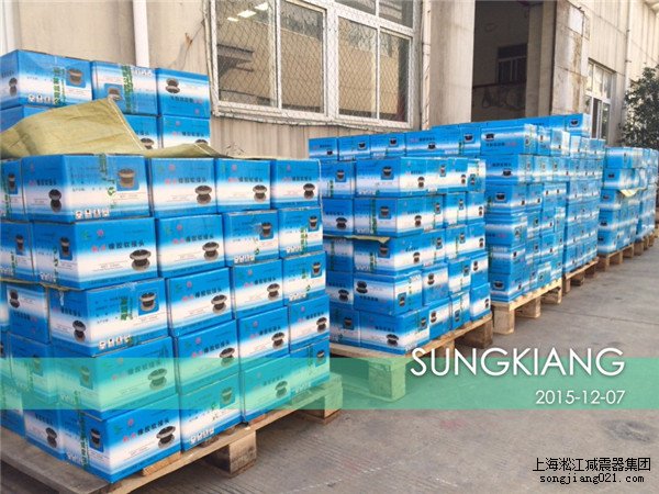 上海淞江耐酸堿橡膠柔性接頭正在發貨