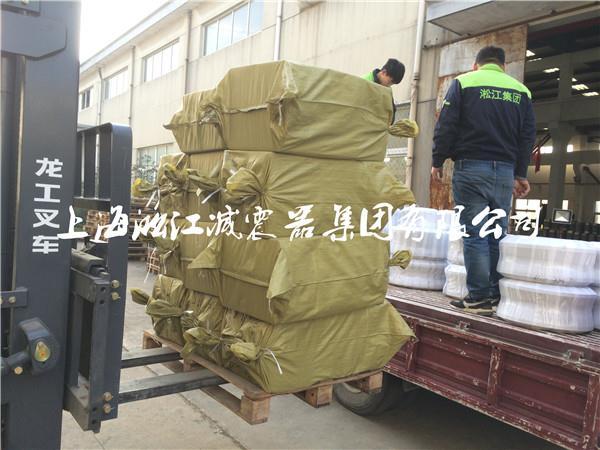 耐酸堿橡膠接頭廠家如何面對挑戰