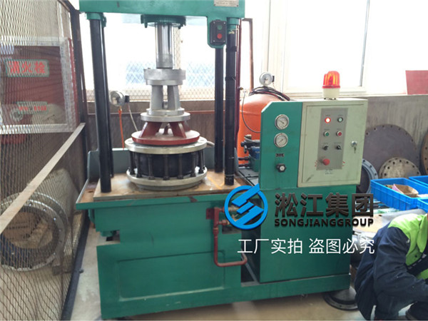 你好,有這個上海淞江DN150橡膠避震喉的圖紙發我一下