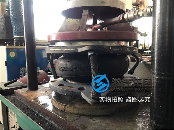 過普通水橡膠接頭GB DN65 PN1.6MPA 2個,有現貨嗎?