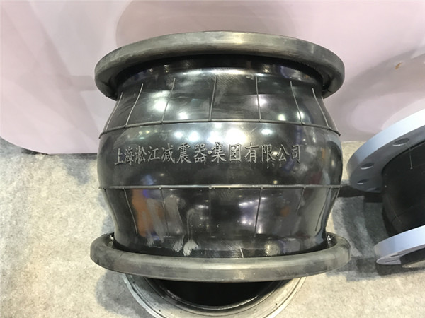 DN200耐腐蝕的襯四氟橡膠接頭，6-7月定過兩三次
