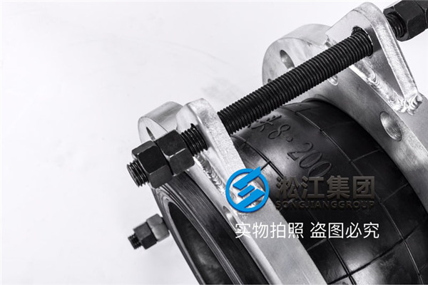 西安渼陂湖水區(qū)污水處理廠德標(biāo)25kg，DN200限位橡膠接頭